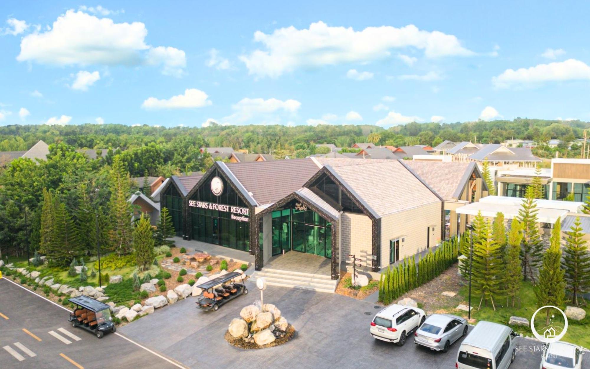 See Stars & Forest Resort Amphoe Sawang Daen Din Eksteriør billede