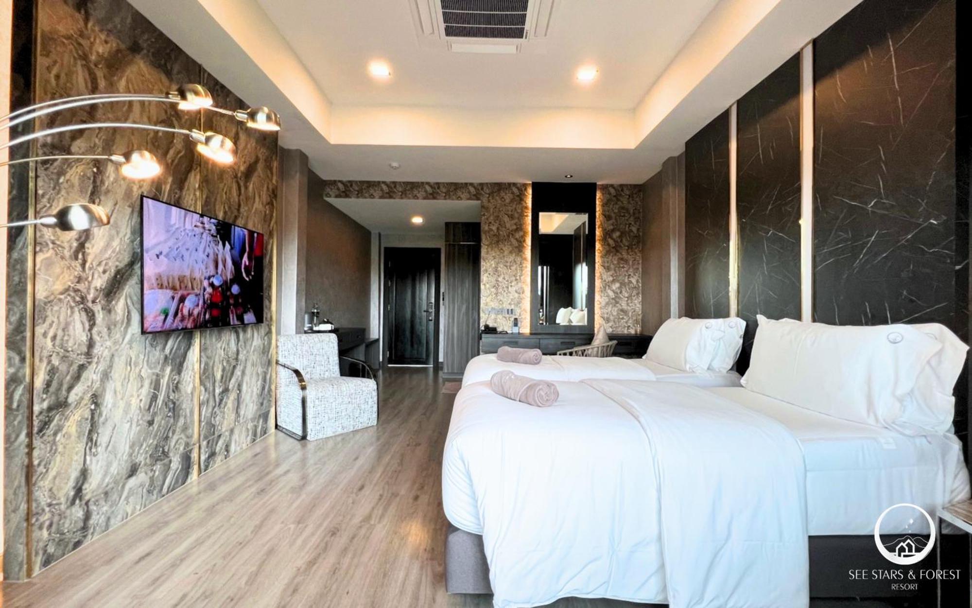 See Stars & Forest Resort Amphoe Sawang Daen Din Eksteriør billede