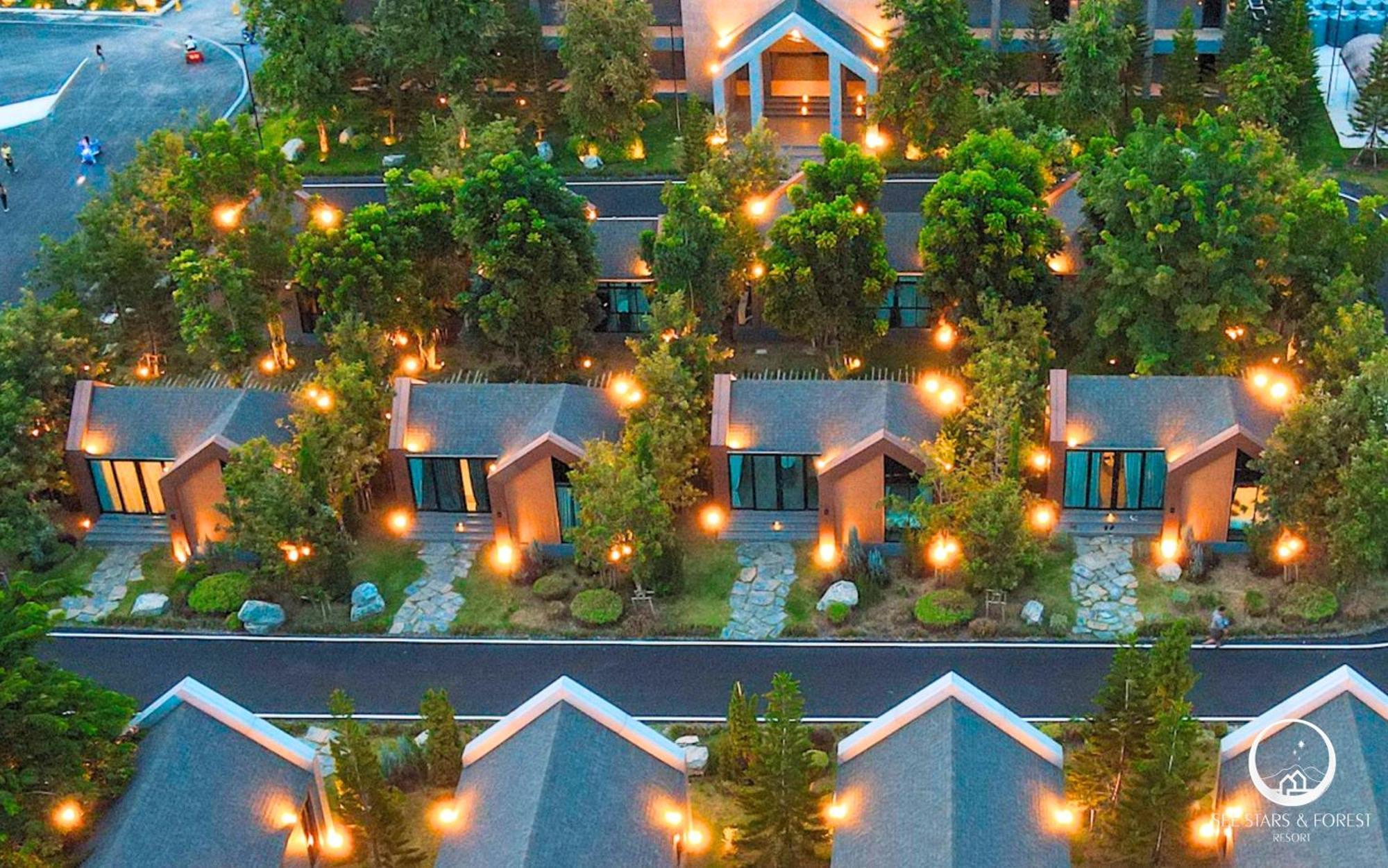 See Stars & Forest Resort Amphoe Sawang Daen Din Eksteriør billede