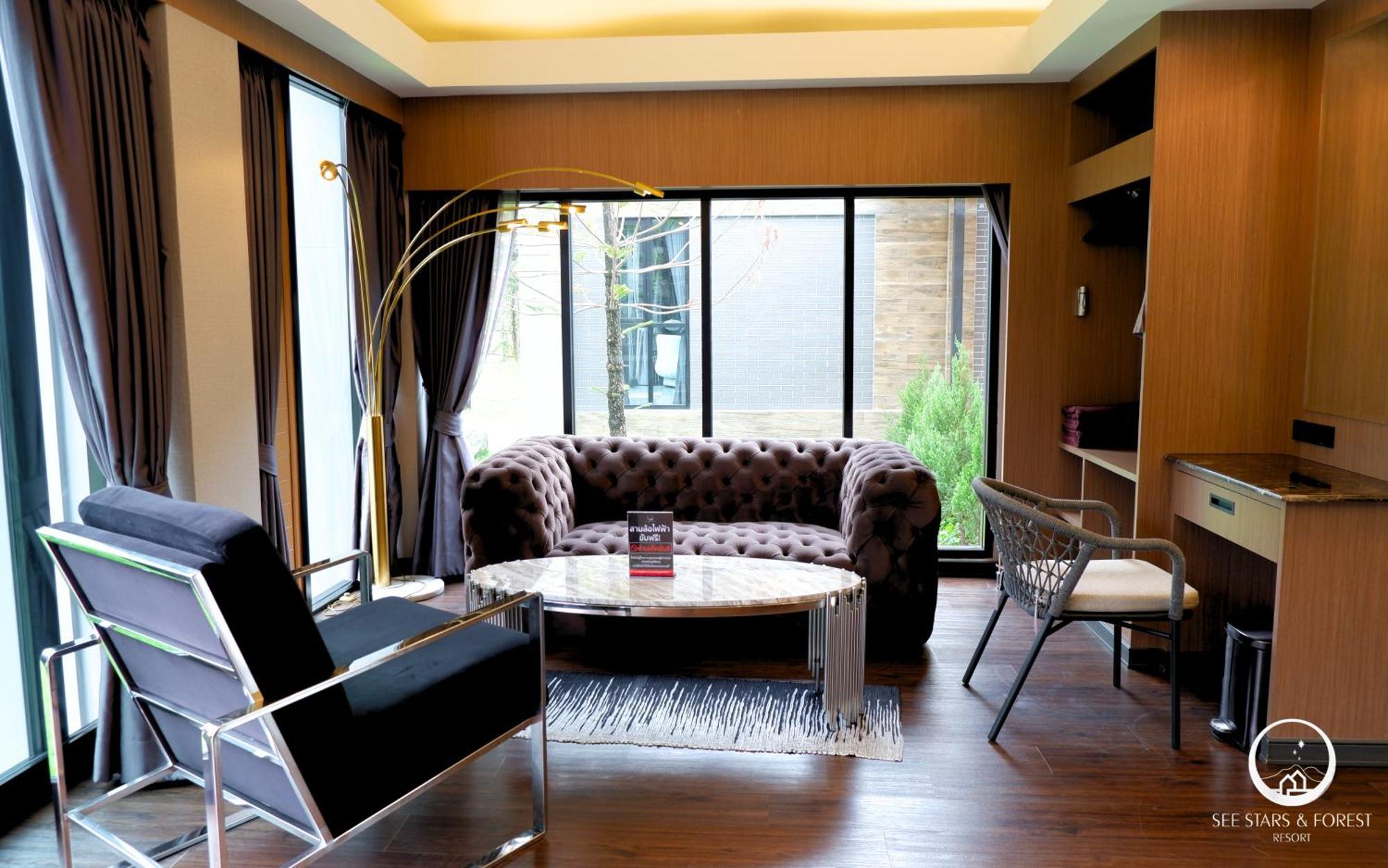 See Stars & Forest Resort Amphoe Sawang Daen Din Eksteriør billede